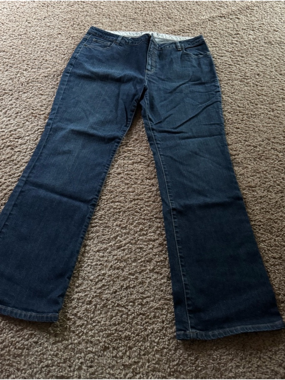 Ladies Newer Lands End  Boot Leg Jeans, size 16